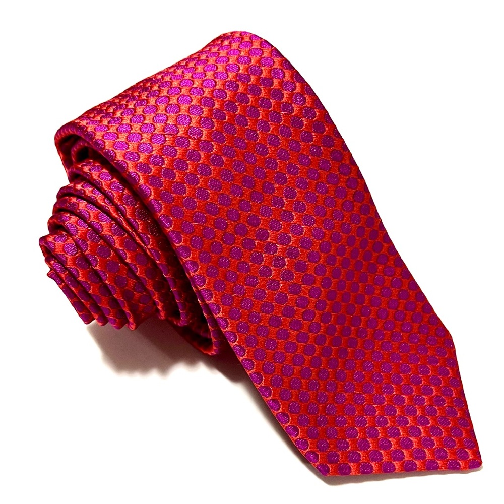 Like new! Ted Baker London 100% Italian silk tie, made in the USA.